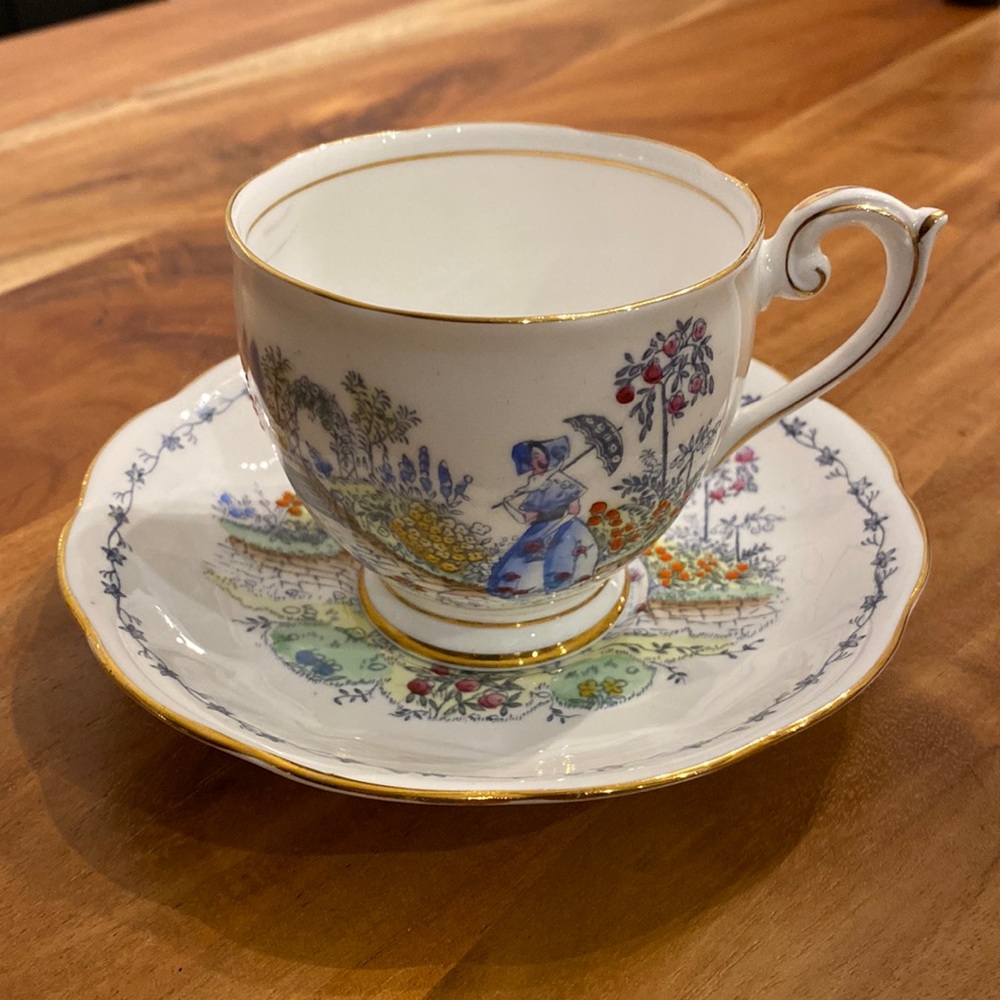 Vintage Fine Bone Bell China Tea Cup and Saucer